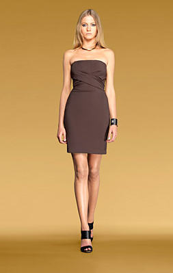 Super modne kreacje wieczorowe - sukienki karnawaowe